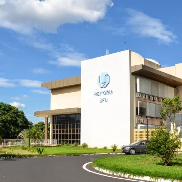 Fotografia da Reitoria 55BET